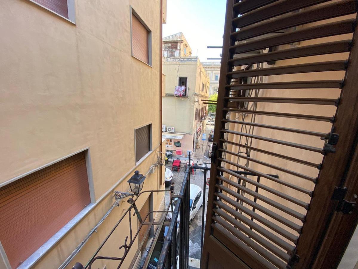 Tanto di Cappello Home Palermo Esterno foto